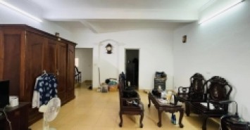 Bán nhà Tăng Bạt Hổ, diện tích 42m2, 5 tầng, mặt tiền 4.8m, 11.3 tỷ, ô tô đỗ cửa