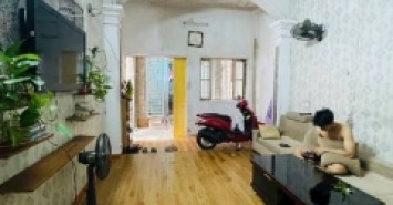 Bán nhà nam dư 3 tầng dân xây 15M ô tô tránh hoàng mai