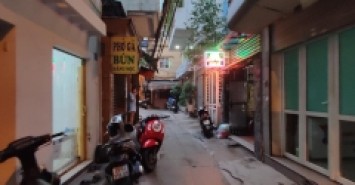 Bán đất tặng nhà Đội Cấn phù hợp xây tòa vừa ở vừa cho thuê vị trí cực đẹp lõi Ba Đình ngõ rộng 3m