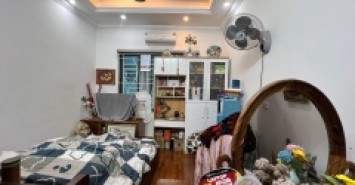 NHÀ ĐẸP Ở NGAY! MẶT NGÕ THÔNG - QUAN NHÂN - THANH XUÂN - 47m2 - GẦN CHỢ - KINH DOANH