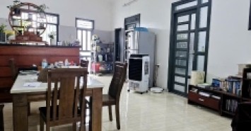 Bán nhà đường số 10, Linh Đông, Thủ Đức, TP HCM. DT 200m2, một tầng. Giá chỉ 9.78  tỷ.
