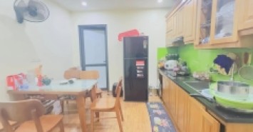 Bán nhà mặt phố Kim Ngưu, 32 m2, 4 tầng, giá 10.8 tỷ, dòng tiền 300tr/năm