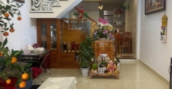 ♥ Nhà Mặt Tiền đường 5.5m Hải Châu, 3 tầng đẹp, xịn sò, hơn 4 tỷ