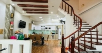 Bán nhà phân lô Lạc Trung, 74m2, 6 tầng, mặt tiền 5.8m, 17.8 tỷ, nhà đẹp ở ngay