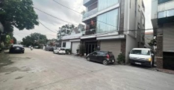 giá đầu tư , xóm trong , uy nỗ Đông Anh, Hà Nôi.
 Giá nhô 3 tỷ
Diện tích 60 m2 , Oto tránh