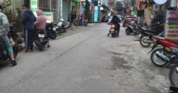 NÓNG- HÓT - Thôn Mai Châu - Xã Đại Mạch - Đông Anh 
Thửa đất vuông vắn, tương lai Đông Anh lên quận giá trị tăng vọt. Trước mặt là công viên, vườn hoa thông lên cầu Thượng Cát tương lai giá trị tăng vọt