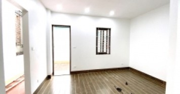 Bán nhà phố Võ Chí Công 15m Ôtô 6 Tg thang máy Full nội thất 35m MT 4,5m Chỉ 5,3 tỷ.