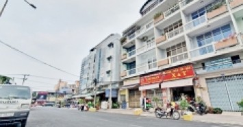 Mặt tiền ngay Pegasuite, 4x18, Tạ Quang Bửu khai thác 40 triệu chỉ 10 tỷ nhỉnh