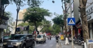 Bán Đất Phố Đội Cấn- BA ĐÌNH. 85m2 =12 Tỷ. 141TR/1M2. SỔ Vuông