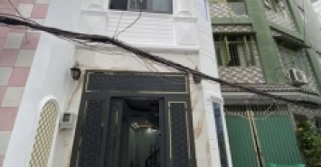 Nhà Đường Ngô Gia Tự Phường 4 Quận 10.