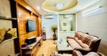 Bán nhà phố Pháo Đài Láng - Đống Đa, 45m2, 5 tầng ở ngay giá SỐC 10.5 tỷ