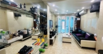 Bán nhà giải phóng 4 tầng long lanh dân xây ô chờ thang máy lô góc ô tô tránh kinh doanh thanh xuân