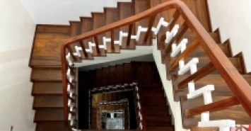 BÁN NHÀ ĐẤT MUA XE - ĐIỂM ĐẸP NHẤT NGUYỄN VĂN CỪ QUẬN LONG BIÊN