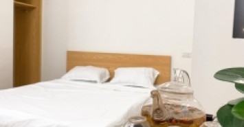 NÉT CĂNG, Ô tô đỗ cửa, 15m ra phố Nguyễn Ngọc Vũ, dòng tiền 1 tỷ/năm 16.8 Tỷ