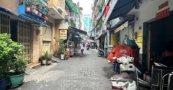 Nhà HXH Đường Huỳnh Văn Bánh Quận Phú Nhuận Phường 17.