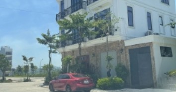 MỘT LÔ DUY NHẤT TẠI KHU PHÙ KHÊ - QUANH 2TY