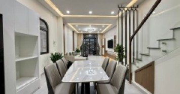 Nhà Mặt Tiền Đường Trần Bá Giao Phường 5 Gò Vấp Cũ.