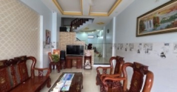 Bán nhà mặt phố Q.2, 78m², 4 tầng, 8.15  tỷ, sổ hồng