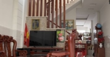 Nhà vị trí siêu đẹp Tăng Nhơn Phú,Phước Long B,  Kết cấu 3 tầng  Thiết kế: sân vườn, gara ô tô 2 cái, bể cá KOI