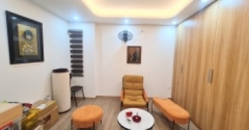 Cần Bán nhà Đặng Văn Ngữ gần ÔTô đỗ cửa full nội thất 45m 5Tg MT 5,0m chỉ 6,5 tỷ LHCC