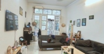 Bán nhà 95m² 4 tầng Đội Cấn, Ba Đình dân xây, gần phố chỉ 16,2 tỷ