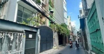 Nhà HXH Đường Cách Mạng Tháng Tám Phường 13 Quận 10 (P. Hoà Hưng mới).