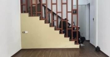 Siêu Hiếm Phúc Diễn, Oto tránh, Kinh Doanh 4 tầng 33m2 giá 3.2 tỷ