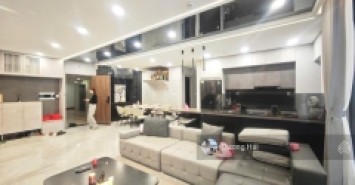 Bán nhà Phân Lô Lạc Long Quân - Tây Hồ 102m - MT 8m Ô Tô Nhà Đẹp Ở Sướng Gần Hồ Tây