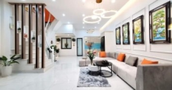 BÁN NHÀ HỒ TÙNG MẬU, 30M2X5T, MẶT TIỀN 5M, 30M RA MẶT PHỐ, GIÁ 3 TỶ HƠN