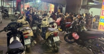 Sang nhượng mặt bằng tại  237 Đàm Văn Lễ, Lãm Làng ( cách công viên 300m)