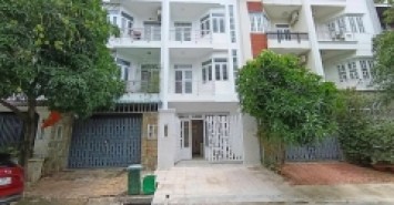 Bán nhà mặt tiền KDC Ba Tơ - Phú Lợi, 5x20, 5 tầng, Mới ở ngay, gần chợ