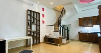 Thiết kế Đẳng Cấp Nhà Đức Diễn, Ngõ Thông, Oto đỗ 35m2 , 5 tầng giá 3.65 tỷ