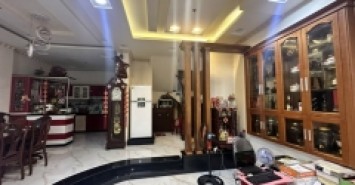 Bán nhà 4 tầng, 95m², 4PN, 5WC, Q.9, 13.4 tỷ, sổ hồng