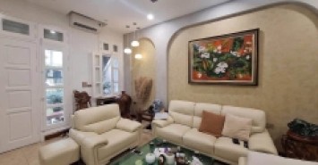 BIỆT THỰ CIPUTRA – 180M² – MT 9M – 3 TẦNG + 1 TUM – SIÊU VIP – AN NINH ĐẢM BẢO