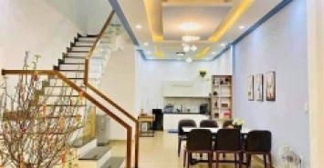Căn Vip Phố Văn Trì, 30m2, 5 Tầng giá 3 tỷ, Oto Gần ,Tặng Nội Thất
