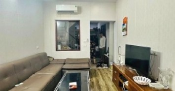 Siêu Phẩm Duy Nhất Phố Cầu Diễn 47m2 x 3 tầng,  giá 2.5 tỷ, Oto vài bước chân