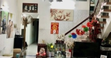 Bán nhà 3 tầng, 110m2, đường Nguyễn Văn Bá, Trường Thọ, Thủ Đức, TP HCM, SHR. Giá 9.48 tỷ.