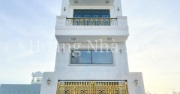 Nhà mới Lê Văn Lương, cạnh Phú Mỹ Hưng, 5 tầng, 9.8 tỷ