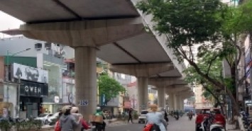 BÁN NHÀ NGÕ 68 CẦU GIẤY – KHU VỰC HIẾM NHÀ BÁN – GẦN Ô TÔ – GẦN HỒ MÁT MẺ - MÓNG 6 TẦNG – 48M2, 5.9 TỶ