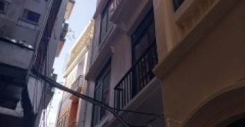 SIÊU PHẨM LẠC LONG QUÂN – NGÕ THÔNG, GẦN PHỐ, 41M2, 5T - NHỈNH 10 TỶ