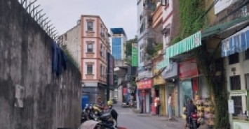 NHÀ DÂN XÂY 6T, 10 PHÒNG CHO THUÊ CẠNH ĐH THƯƠNG MẠI - NGÕ THÔNG, GẦN Ô TÔ - 9.75 TỶ