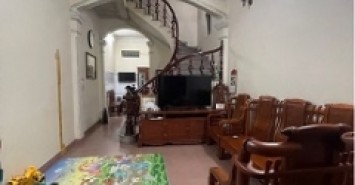 NHÀ DÂN XÂY, TRUNG TÂM ĐỐNG ĐA – HỒ ĐIỀU HÒA, YÊN TĨNH, AN NINH TỐT 4T x 55m2, 6.5 TỶ