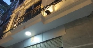 SIÊU PHẨM LẠC LONG QUÂN – NHÀ ĐẸP LONG LANH - Ô TÔ ĐỖ CỔNG – 5 TẦNG, 43M2, 7.25 TỶ