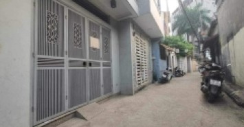 PHỐ TRẦN CUNG – LÔ GÓC, NỞ HẬU – GẦN PHỐ – Ở HOẶC CHO THUÊ ĐỀU ĐỈNH – 5 TẦNG, NHỈNH 5 TỶ