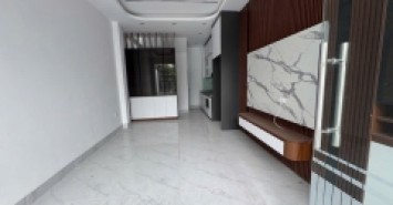 chỉ nhỉnh 7 tỷ có ngay nhà đẹp thang máy _gần chợ xốm_ đh đại nam ,cao đẳng kinh tế _ô tô đỗ cửa