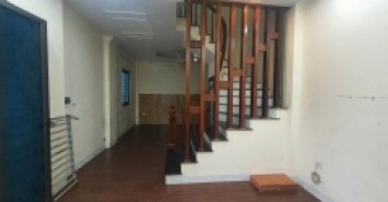 Huyền kỳ phú lãm hà đông _ 40m _ô tô qua nhà _ ngõ thông _vị trí vô cùng đắc địa _đông dân _ gần chợ