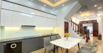SIÊU PHẨM NGUYỄN KHÁNH TOÀN – NHÀ MỚI 5 TẦNG - NGÕ NÔNG – GẦN Ô TÔ TRÁNH – 45M2, 6.7 TỶ