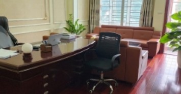 Bán nhà phân lo, oto tránh, trần quốc hoàn,5 tầng,  DT 50m, Mt 4m, giá 14,8 tỷ