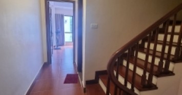 Bán Nhà Nguyễn Ngọc Vũ, DT 80m, MT 4m, Oto , Kinh doanh, Giá trên 12 tỷ