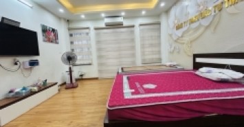 Bán siêu phẩm nhà phân lô yên lạc 5 tầng thang máy long lanh dân xây lô góc ô tô hai bà trưng